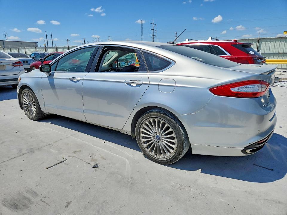Photo 2 from auction – 2016 FORD FUSION with VIN 3FA6P0K96GR218204