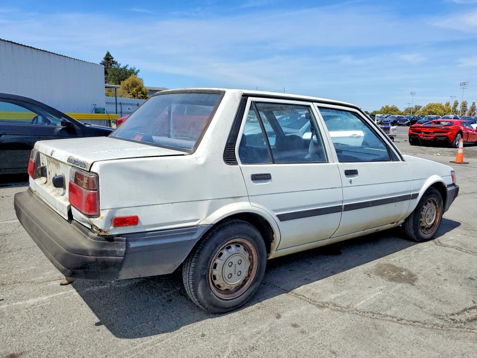 Photo 3 from auction – 1987 TOYOTA COROLLA with VIN JT2AE82E5H3557762