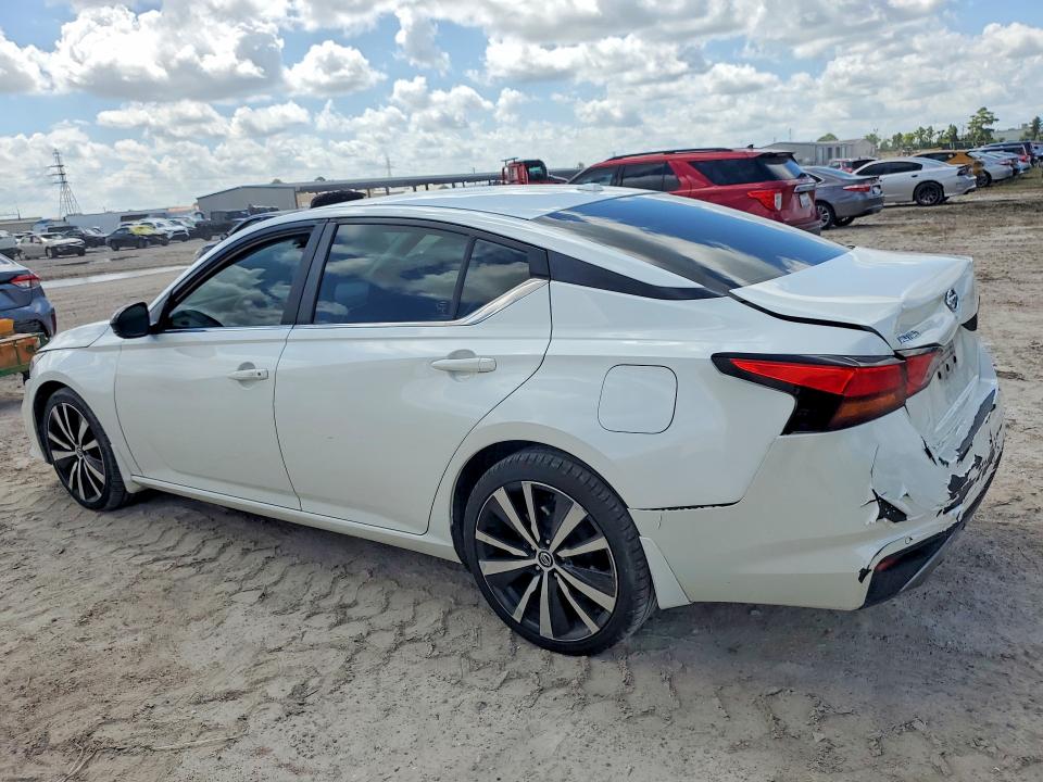 Photo 2 from auction – 2020 NISSAN ALTIMA with VIN 1N4BL4CV9LC281965