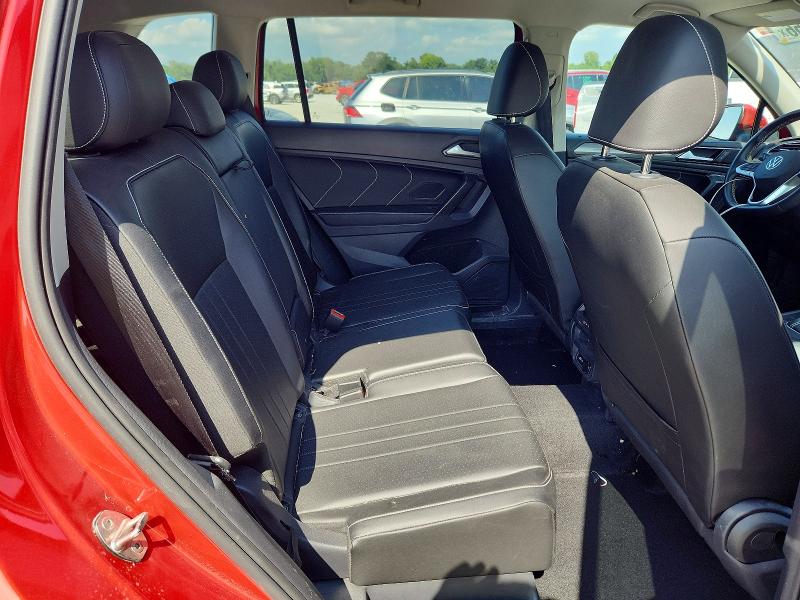 Photo 10 from auction – 2022 VOLKSWAGEN TIGUAN with VIN 3VV2B7AX2NM125269