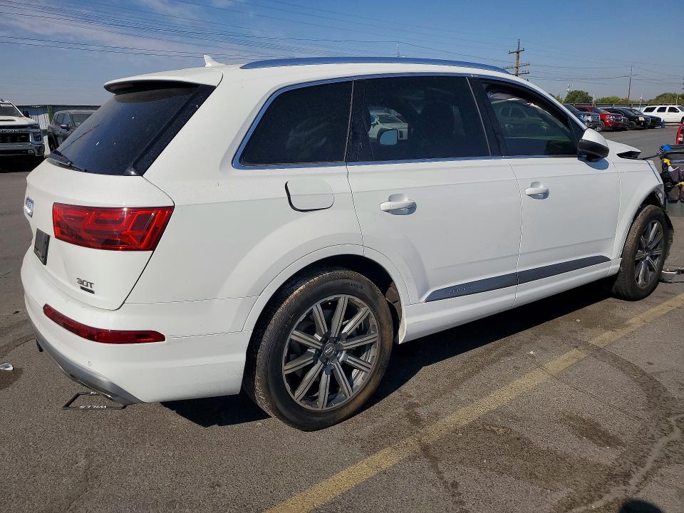 Фото 3 с аукциона – 2018 AUDI Q7 с VIN WA1LAAF77JD004667