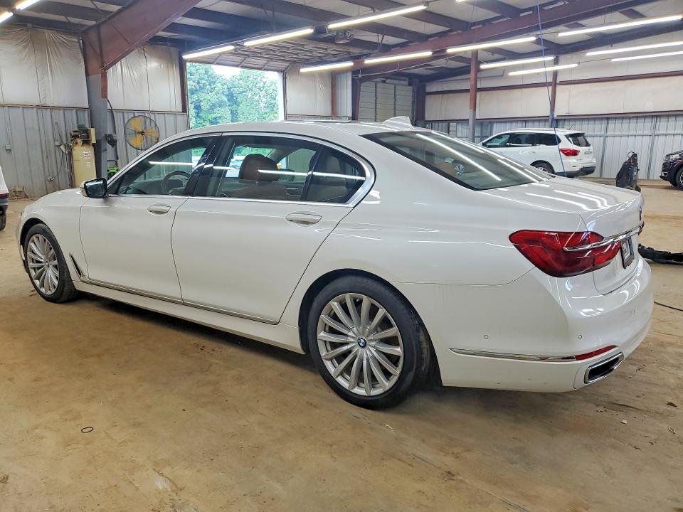 Photo 2 from auction – 2018 BMW 740 with VIN WBA7E2C53JG743146