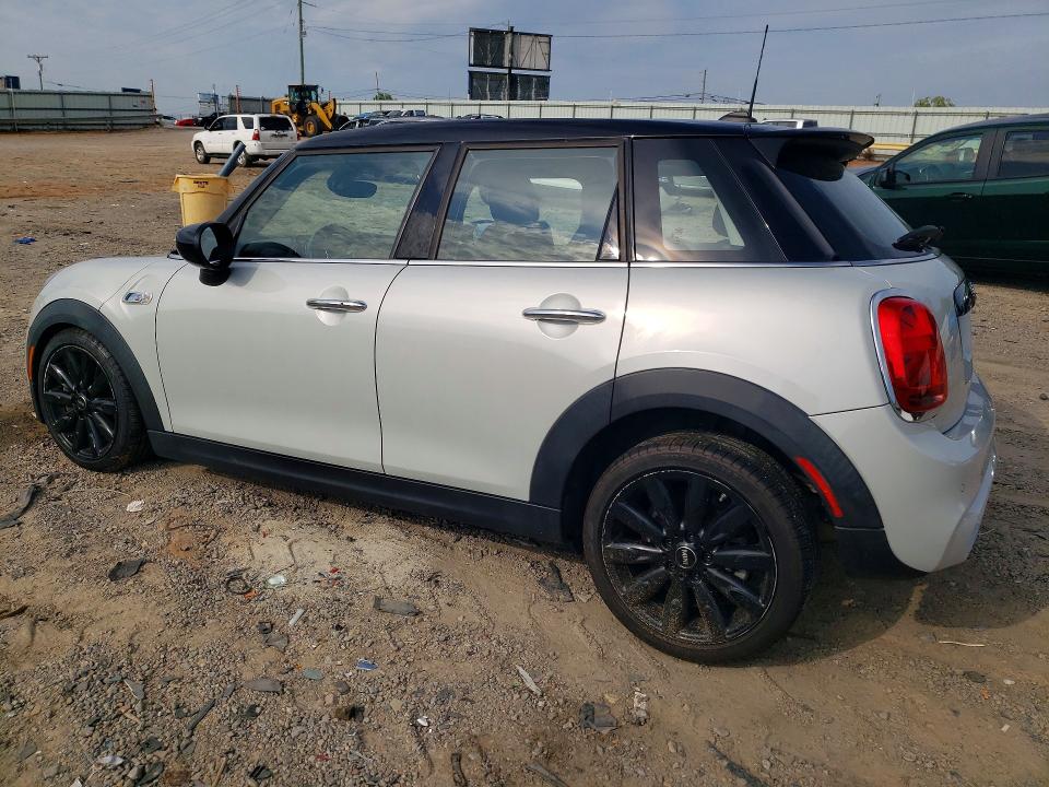 Photo 2 from auction – 2020 MINI COOPER with VIN WMWXU9C04L2L75253