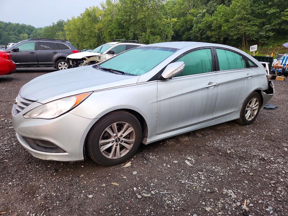 HYUNDAI SONATA 2014 with VIN 5NPEB4AC6EH895083 - Photo from auction