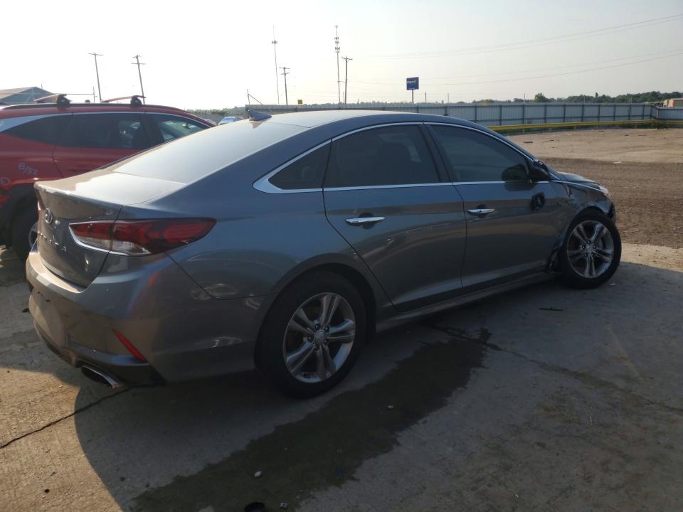 Photo 3 from auction – 2019 HYUNDAI SONATA with VIN 5NPE34AF8KH771786