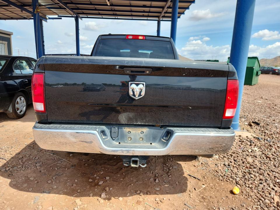 Photo 6 from auction – 2018 RAM 1500 with VIN 1C6RR6FG8JS201937