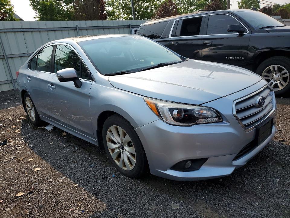 Photo 4 from auction – 2017 SUBARU LEGACY with VIN 4S3BNAH69H3060782