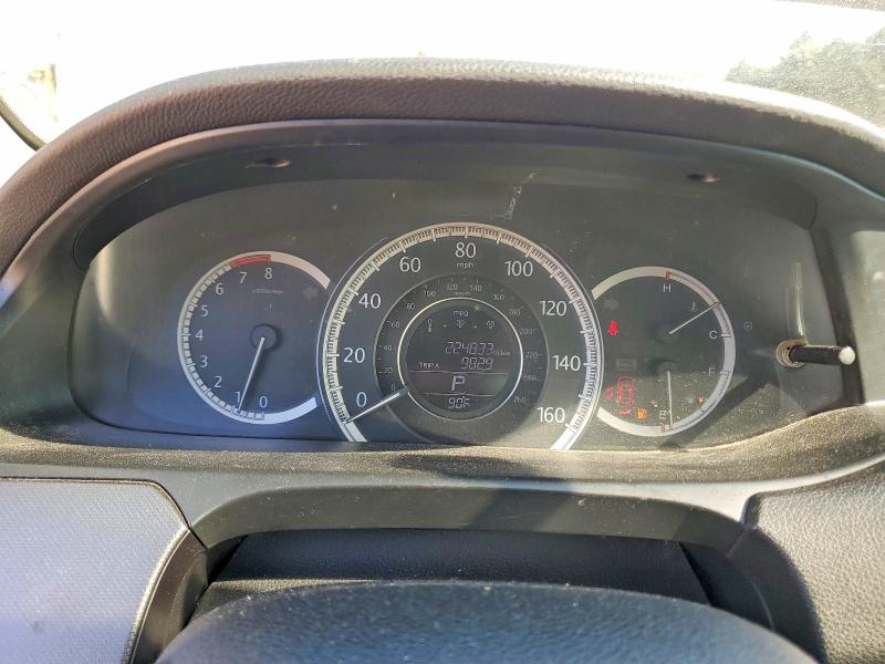 Photo 9 from auction – 2015 HONDA ACCORD with VIN 1HGCR2F36FA160131