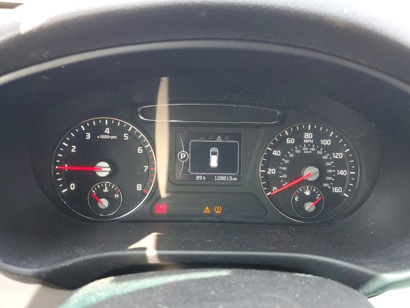 Photo 9 from auction – 2016 KIA SORENTO with VIN 5XYPGDA34GG082829