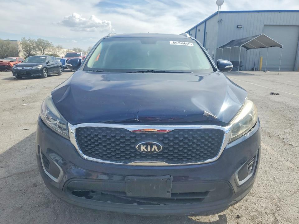Photo 5 from auction – 2016 KIA SORENTO with VIN 5XYPGDA59GG138765
