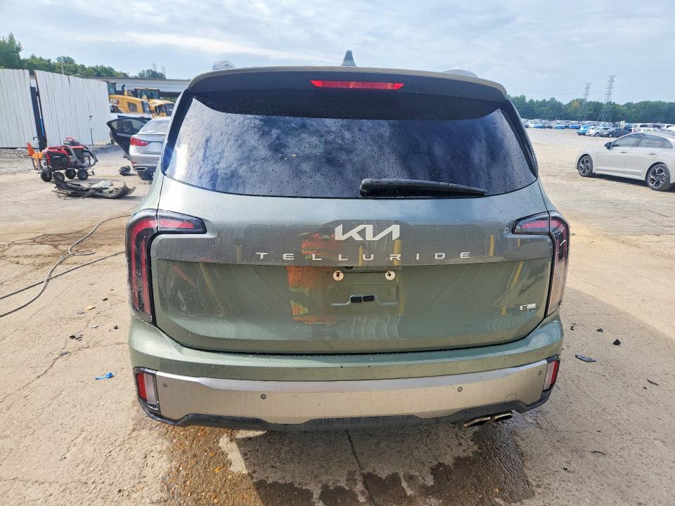 Photo 6 from auction – 2023 KIA TELLURIDE with VIN 5XYP3DGC3PG355553