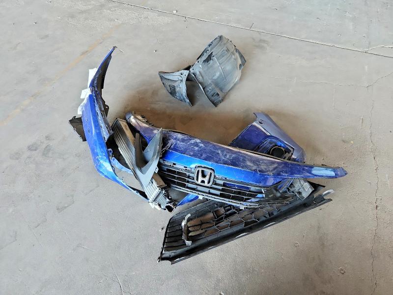 Photo 12 from auction – 2022 HONDA CIVIC with VIN 2HGFE1F75NH303642