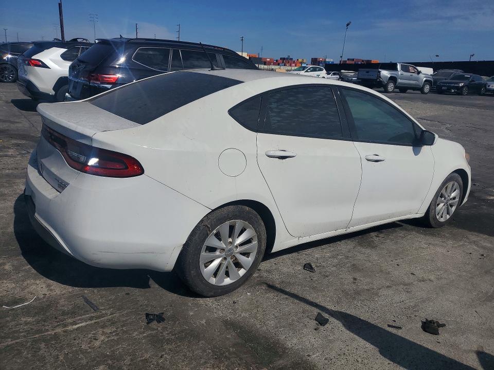 Photo 3 from auction – 2015 DODGE DART with VIN 1C3CDFDH6FD405676