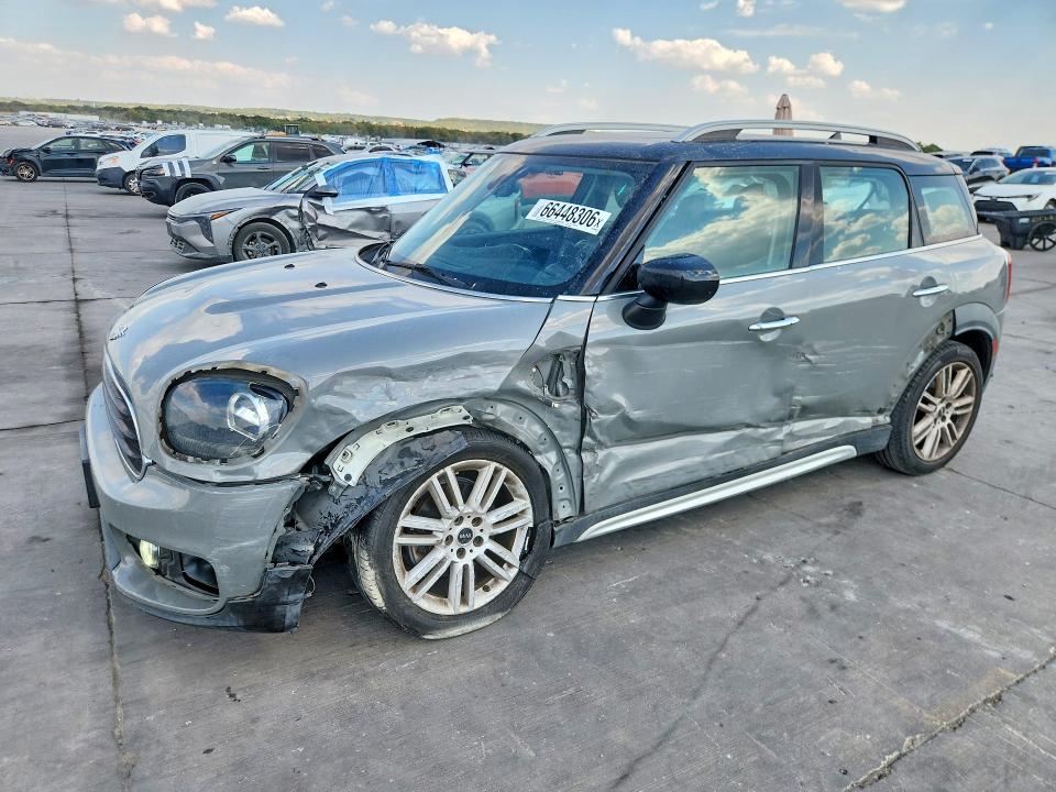 MINI COOPER 2020 с VIN WMZYW3C08L3L00399 - Снимка от търг