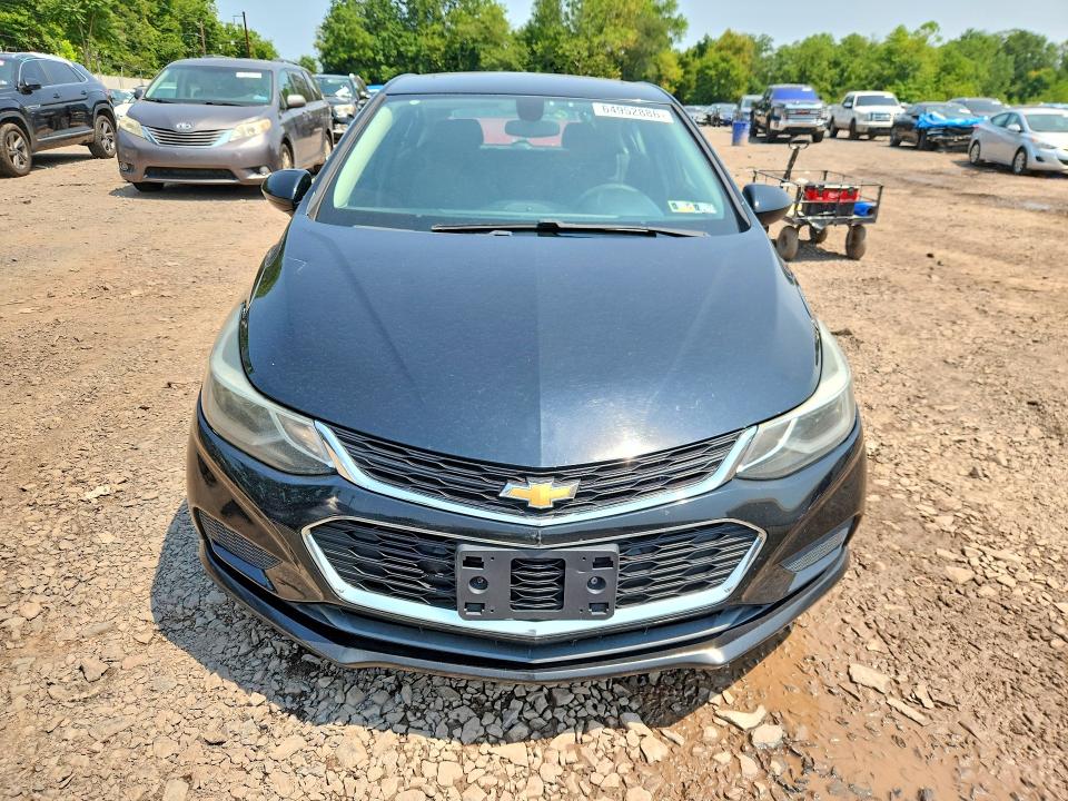 Photo 5 from auction – 2017 CHEVROLET CRUZE with VIN 3G1BE6SM3HS592018