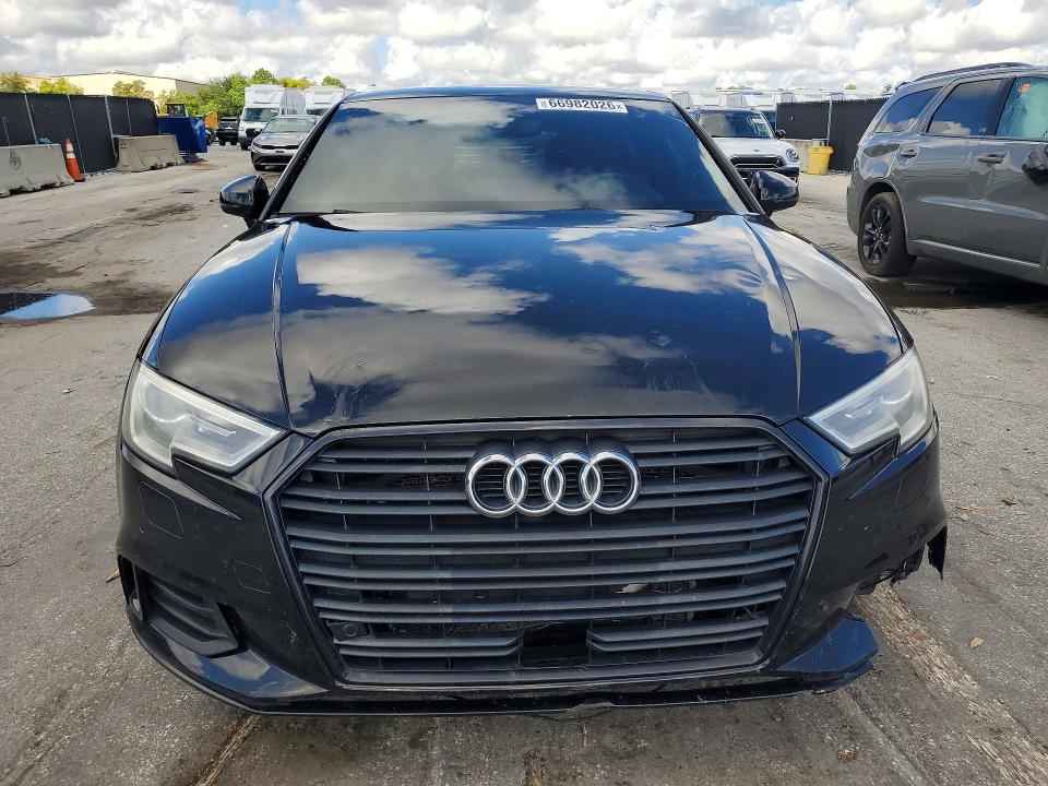 Photo 5 from auction – 2020 AUDI A3 with VIN WAUAUGFF5LA005316