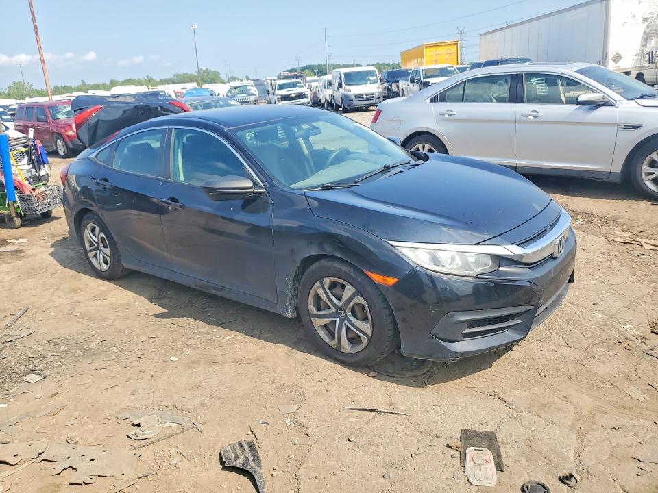 صورة رقم 4 من المزاد - 2016 HONDA CIVIC مع VIN 19XFC2F51GE030836