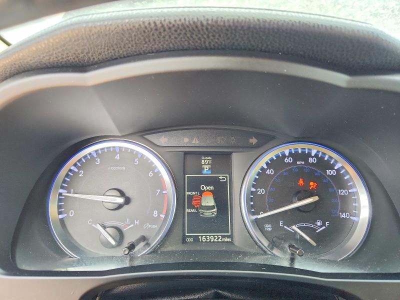 Photo 9 from auction – 2014 TOYOTA HIGHLANDER with VIN 5TDJKRFHXES011351