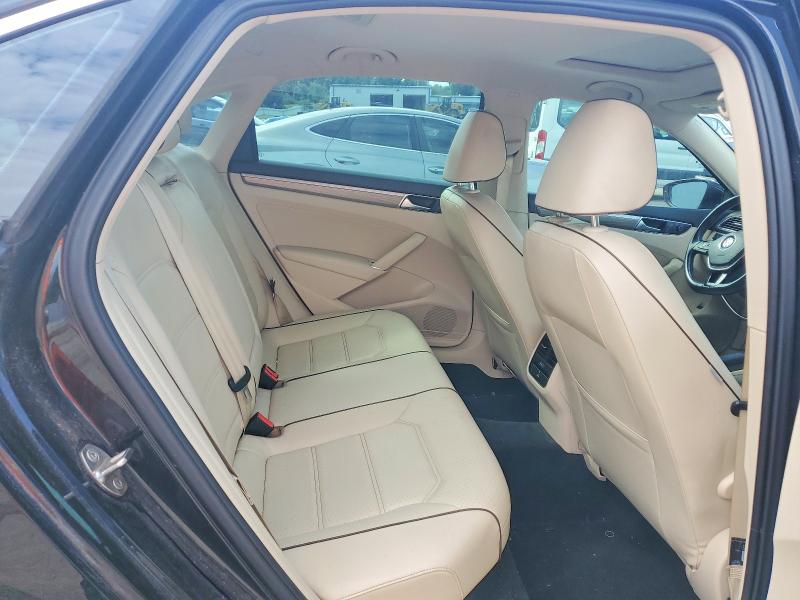 Photo 10 from auction – 2016 VOLKSWAGEN PASSAT with VIN 1VWBT7A32GC014828