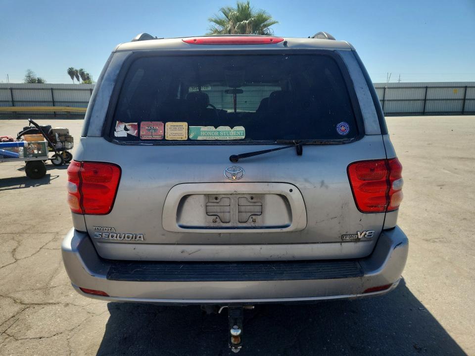 Photo 6 from auction – 2004 TOYOTA SEQUOIA with VIN 5TDZT34A84S228690