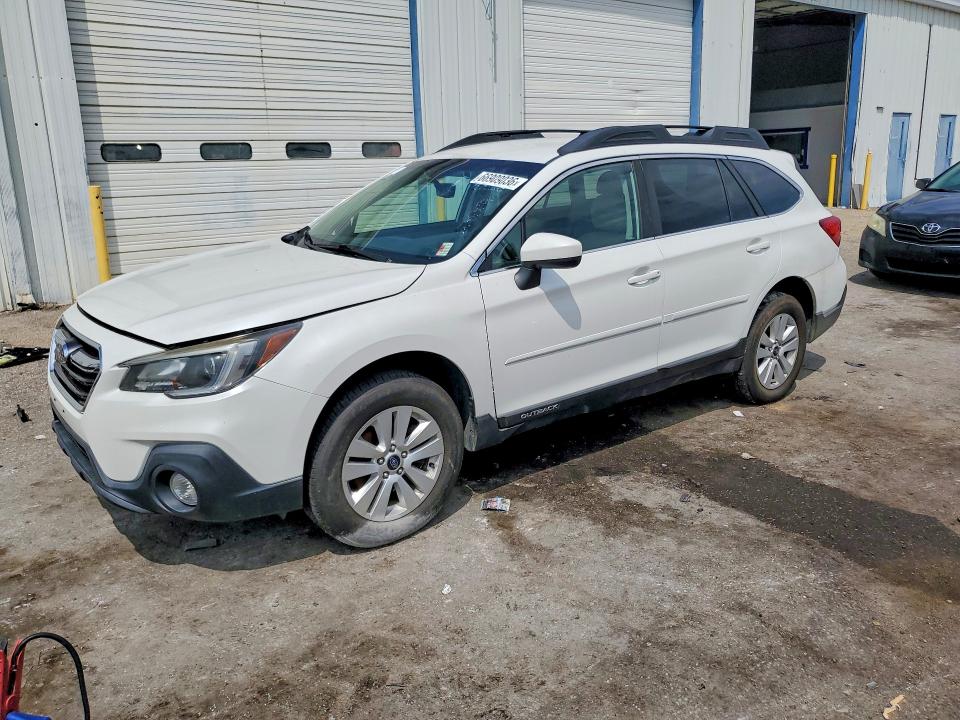 SUBARU OUTBACK 2019 with VIN 4S4BSAFC2K3364900 - Photo from auction