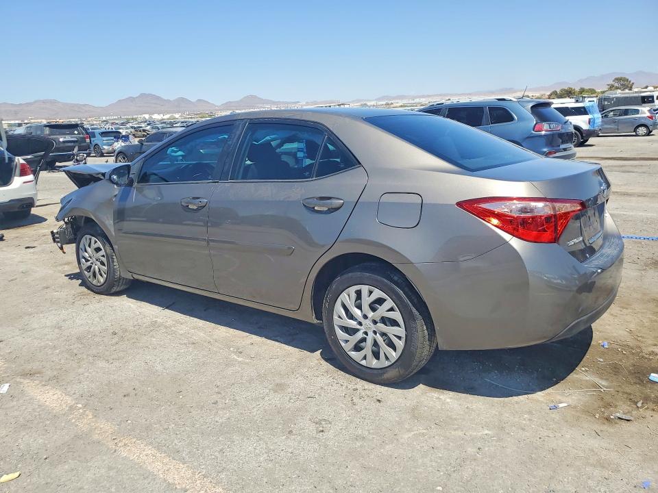 Photo 2 from auction – 2018 TOYOTA COROLLA with VIN 2T1BURHE5JC048019