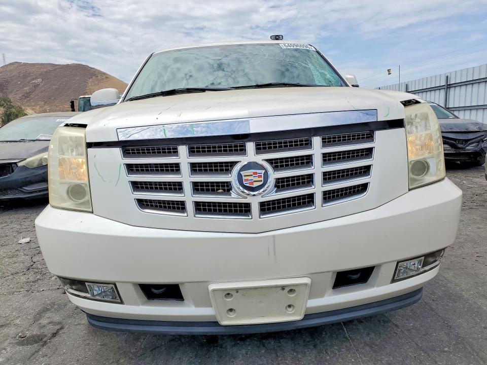 Photo 5 from auction – 2007 CADILLAC ESCALADE with VIN 1GYEC638X7R334490