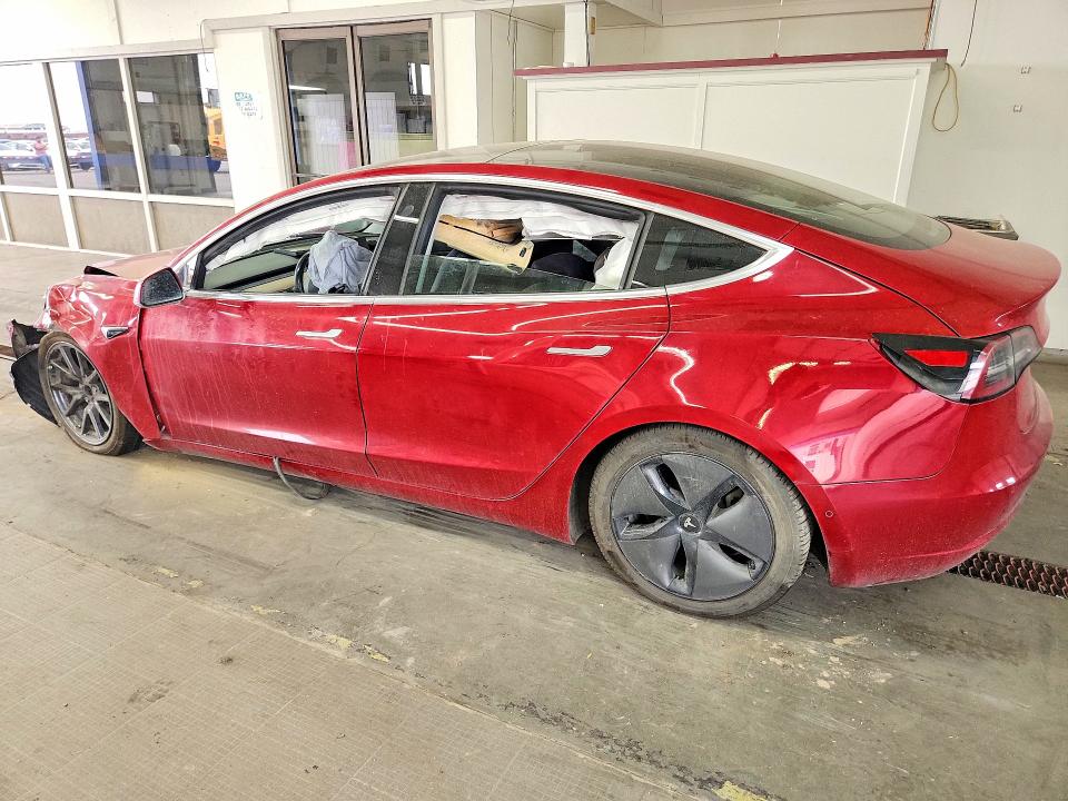 Photo 2 from auction – 2018 TESLA MODEL 3 with VIN 5YJ3E1EA6JF045503