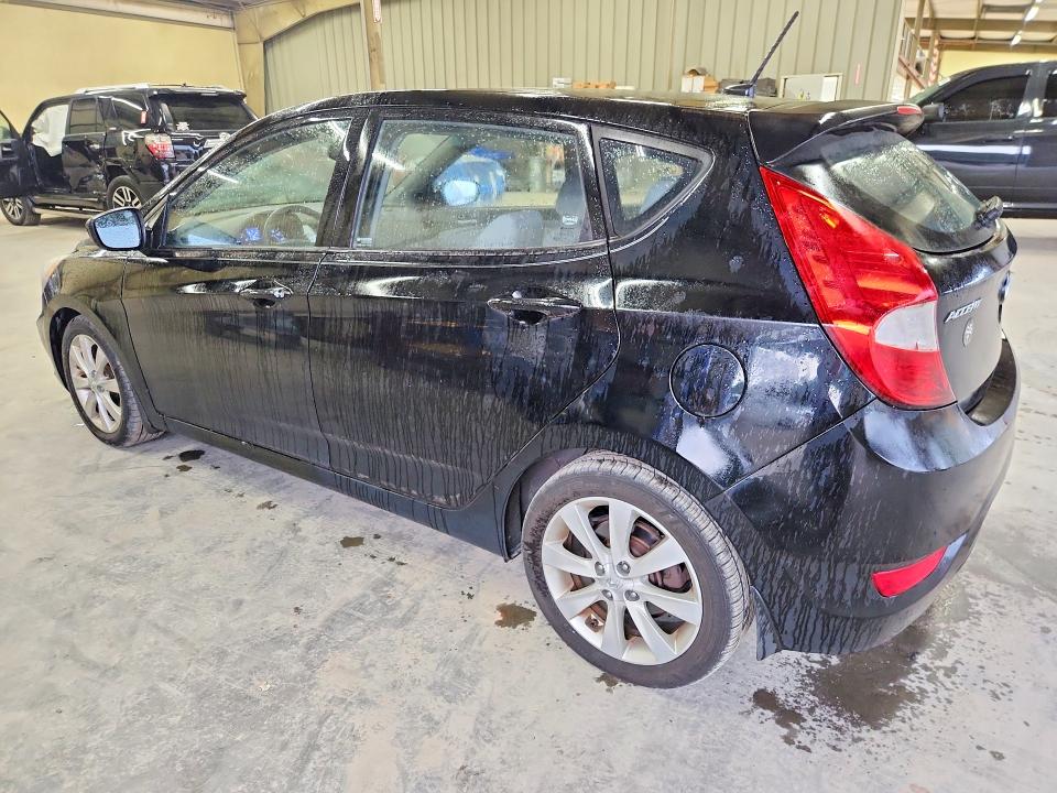 Photo 2 from auction – 2012 HYUNDAI ACCENT with VIN KMHCU5AE2CU031493