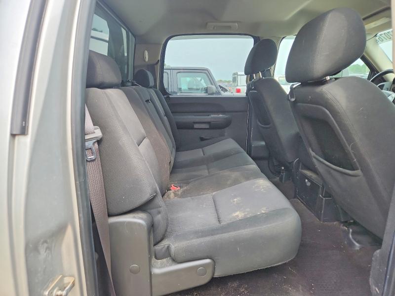 Photo 10 from auction – 2010 GMC SIERRA with VIN 3GTRKVE37AG105214