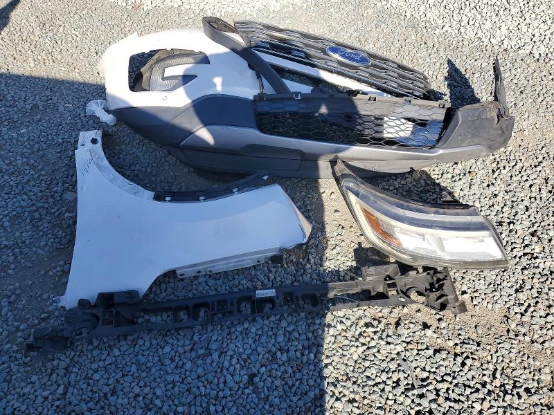 Photo 13 from auction – 2017 FORD EXPLORER with VIN 1FM5K7F86HGD64315
