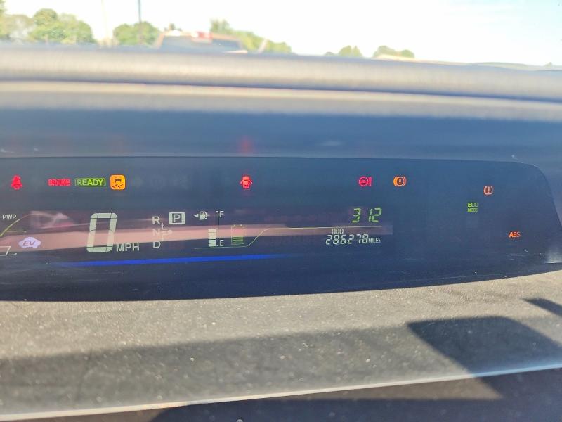 Photo 9 from auction – 2012 TOYOTA PRIUS V with VIN JTDZN3EU6C3150526