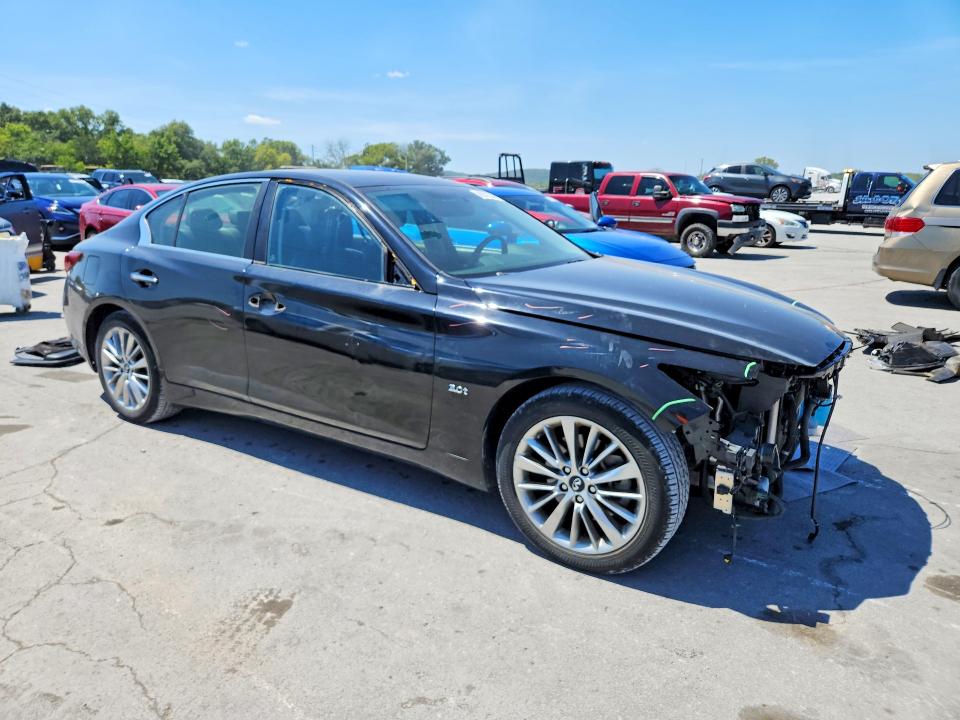 Photo 4 from auction – 2019 INFINITI Q50 with VIN JN1EV7AR5KM558387