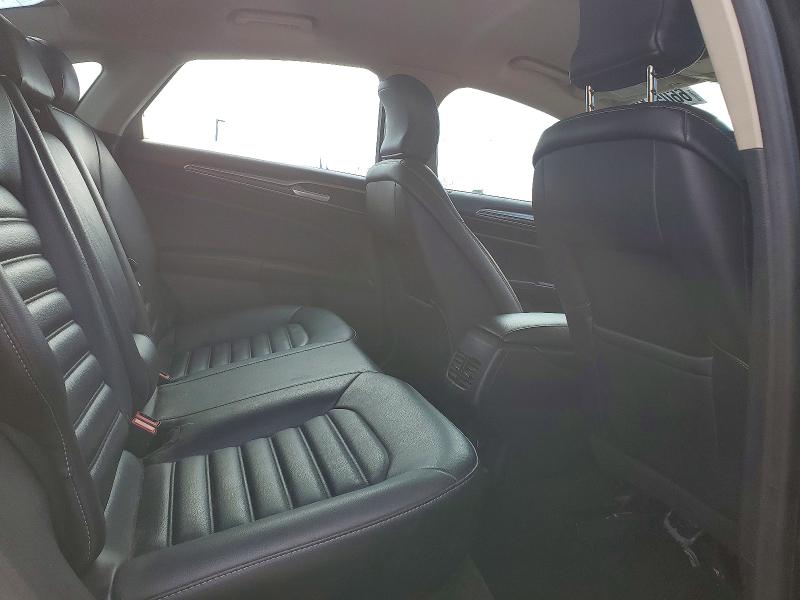 Photo 10 from auction – 2019 FORD FUSION with VIN 3FA6P0CD9KR147334
