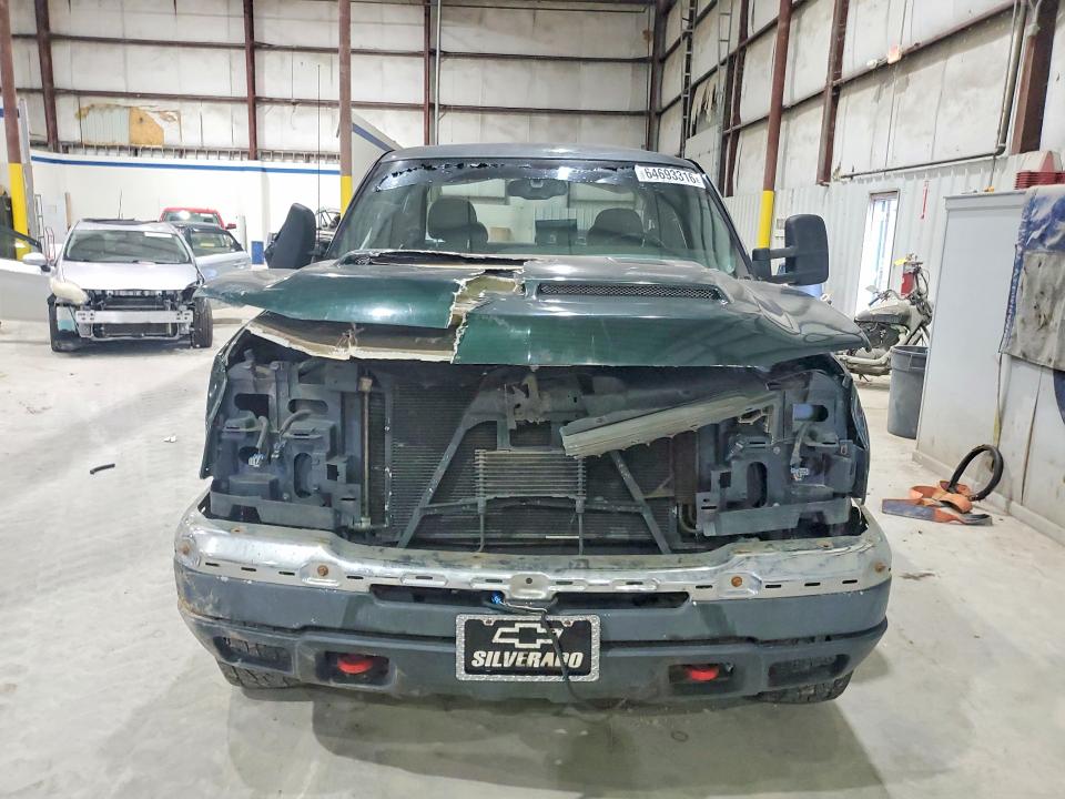 Photo 5 from auction – 2006 CHEVROLET SILVERADO with VIN 1GCHK29U06E183121