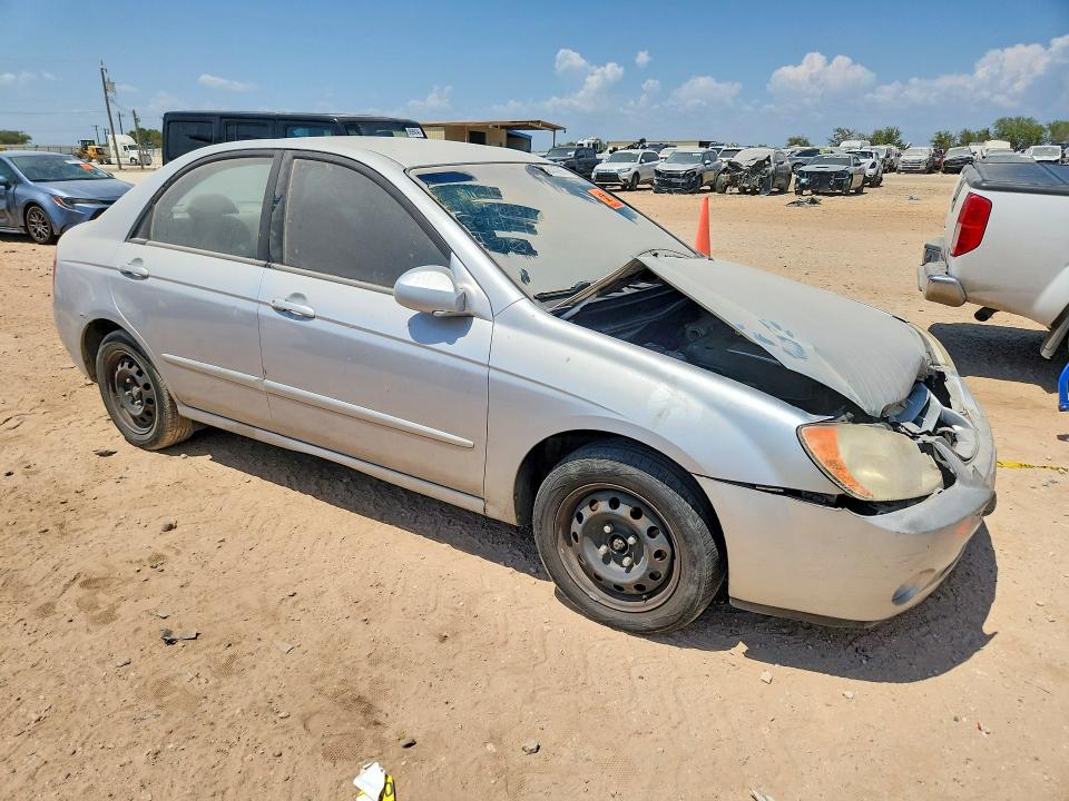 Photo 4 from auction – 2006 KIA SPECTRA with VIN KNAFE121865226884