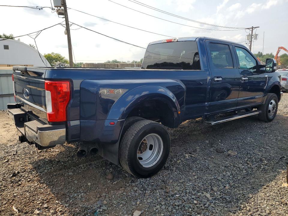 Photo 3 from auction – 2017 FORD F350 with VIN 1FT8W3DT5HEB98967