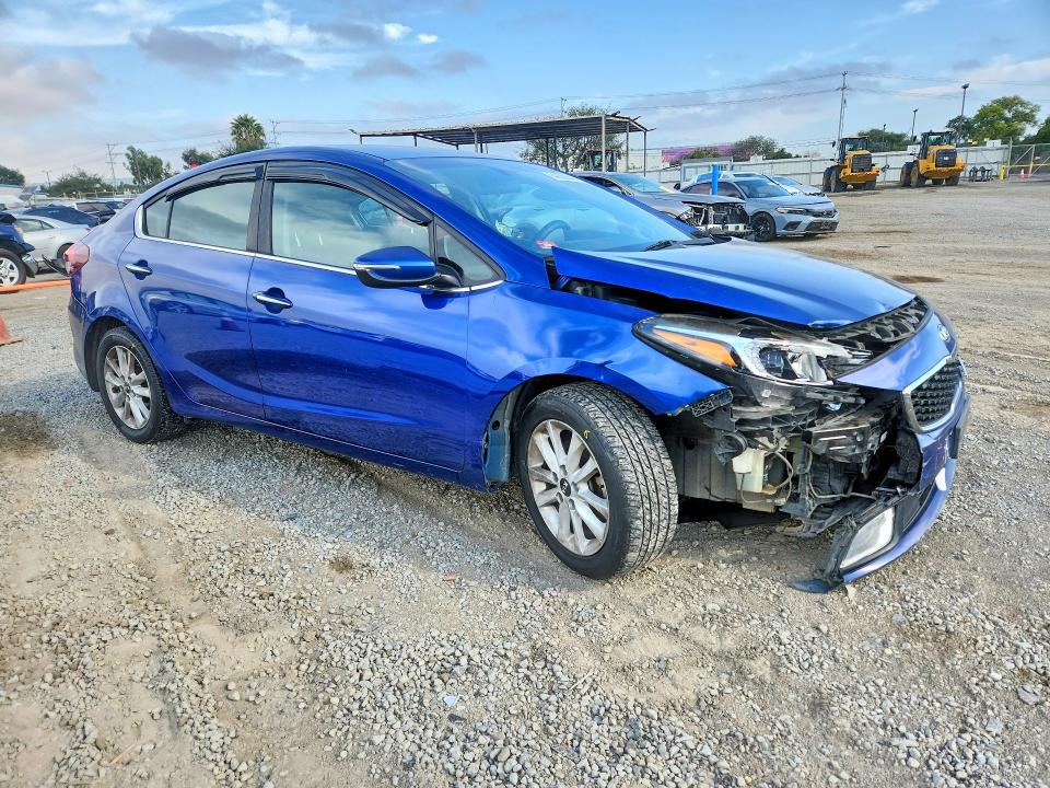 Photo 4 from auction – 2017 KIA FORTE with VIN 3KPFL4A79HE062388