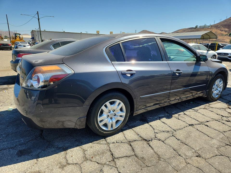 Photo 3 from auction – 2012 NISSAN ALTIMA with VIN 1N4AL2AP8CN496553