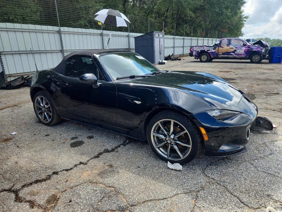 Photo 4 from auction – 2022 MAZDA MX-5 MIATA with VIN JM1NDAD74N0508390