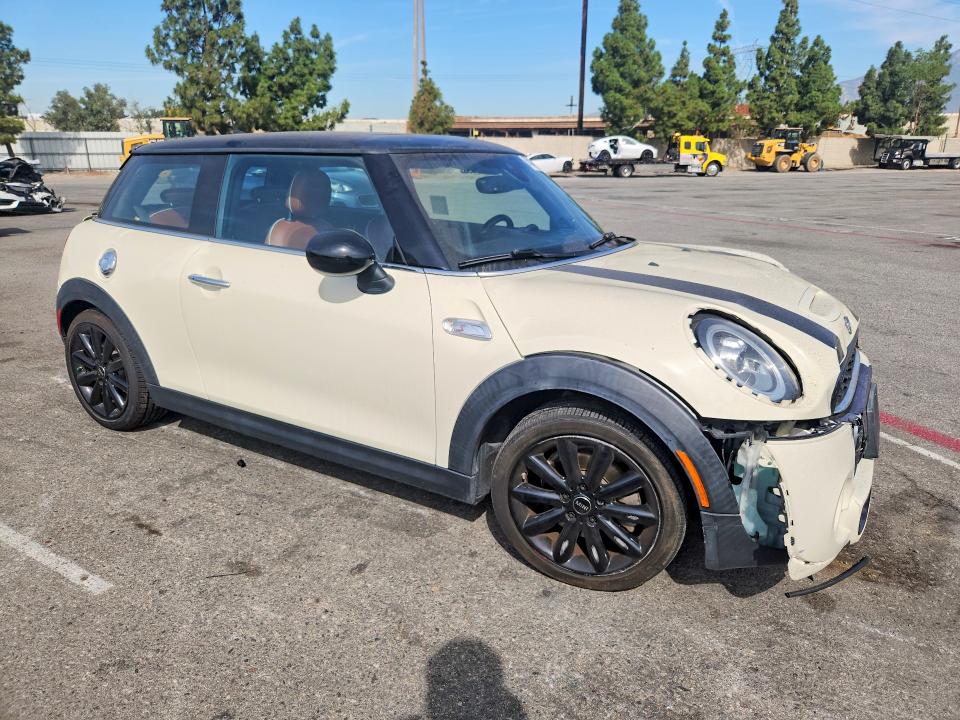 Photo 4 from auction – 2019 MINI COOPER with VIN WMWXP7C52K2A54448