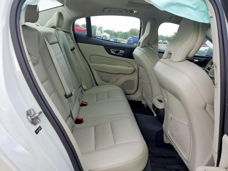 Foto 10 de la subasta – 2019 VOLVO S60 con VIN 7JR102FK4KG007618