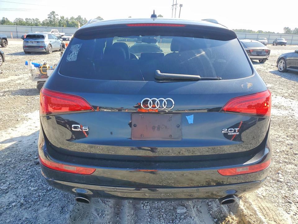Foto 6 de la subasta – 2014 AUDI Q5 con VIN WA1LFAFPXEA066427