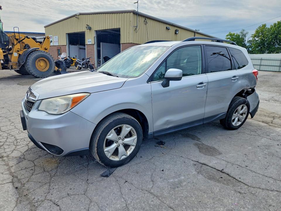 SUBARU FORESTER 2014 with VIN JF2SJAHC2EH473273 - Photo from auction