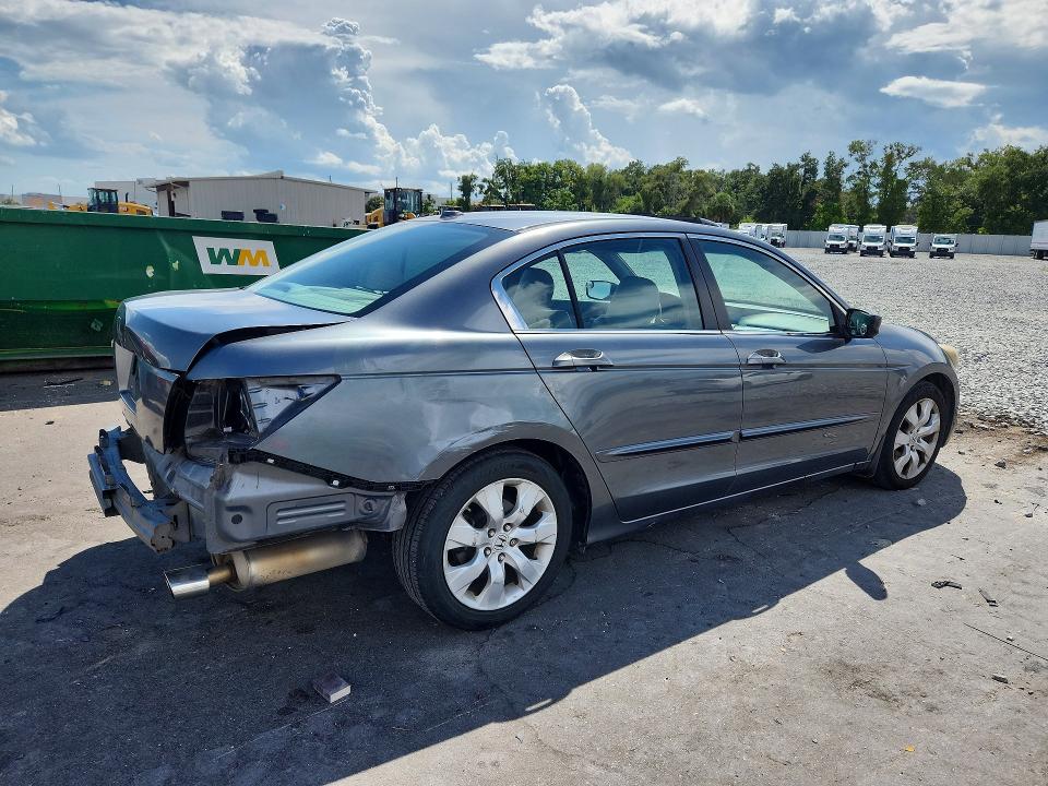 Photo 3 from auction – 2010 HONDA ACCORD with VIN 1HGCP2F82AA122826
