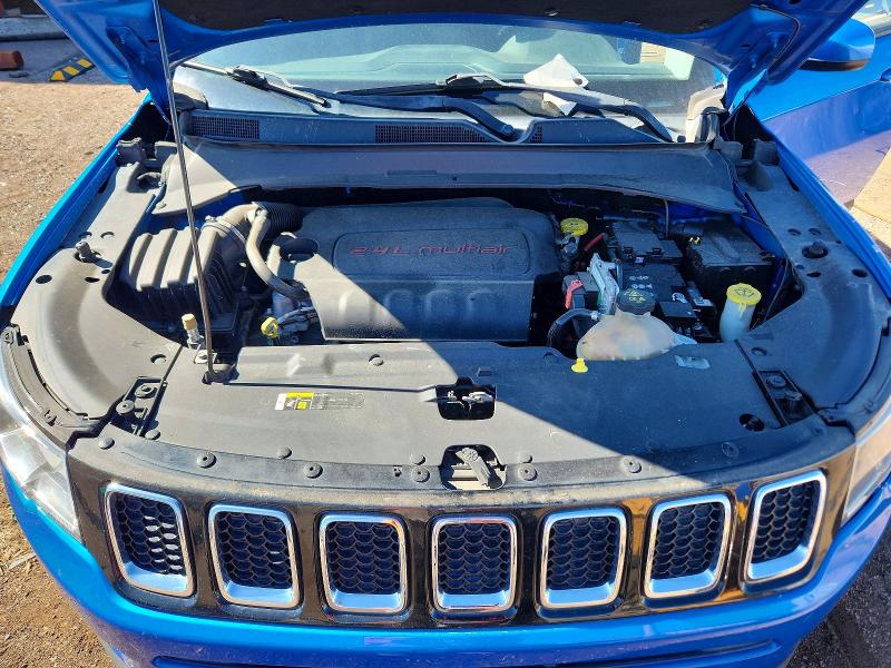 Photo 11 from auction – 2018 JEEP COMPASS with VIN 3C4NJCBB5JT137667