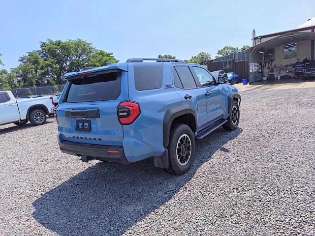 Photo 4 from auction – 2025 TOYOTA 4RUNNER with VIN JTEVA5BR0S5024845