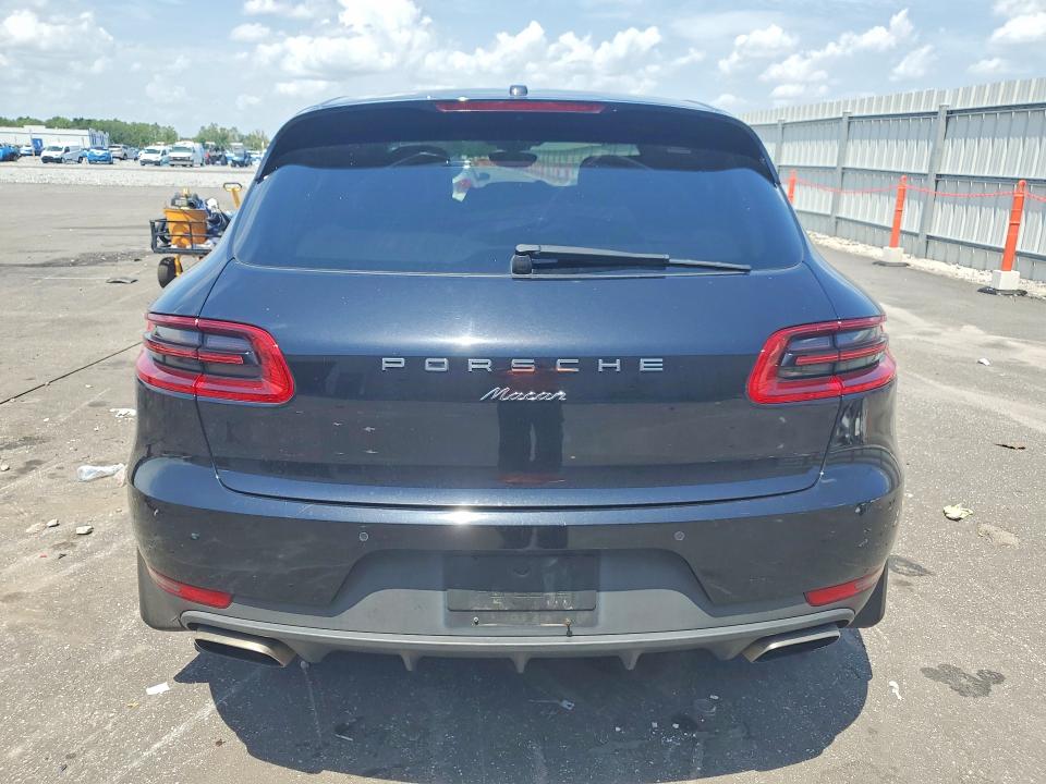Photo 6 from auction – 2017 PORSCHE MACAN with VIN WP1AA2A58HLB02789