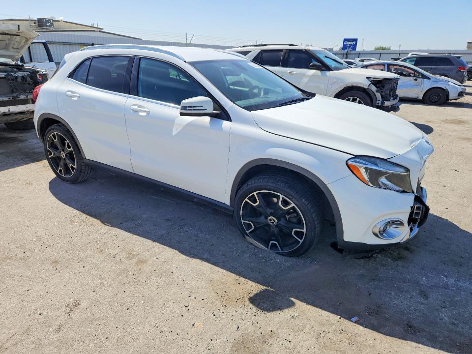 Photo 4 from auction – 2020 MERCEDES-BENZ GLA with VIN W1NTG4EB4LU030148