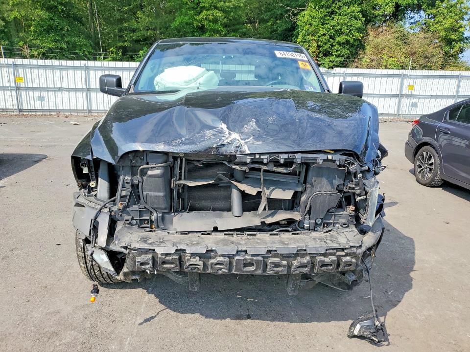 Photo 5 from auction – 2017 RAM 1500 with VIN 1C6RR7FT1HS529990